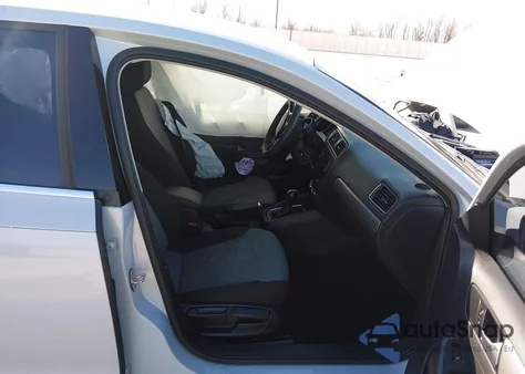 2017 Volkswagen Jetta 1.4T S z USA, uszkodzony, nr VIN 3VW2B7AJ2HM349265